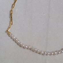 Load image into Gallery viewer, Half Pearl Chain Necklace
