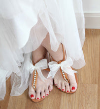 Load image into Gallery viewer, Swarovski Bow Sandals
