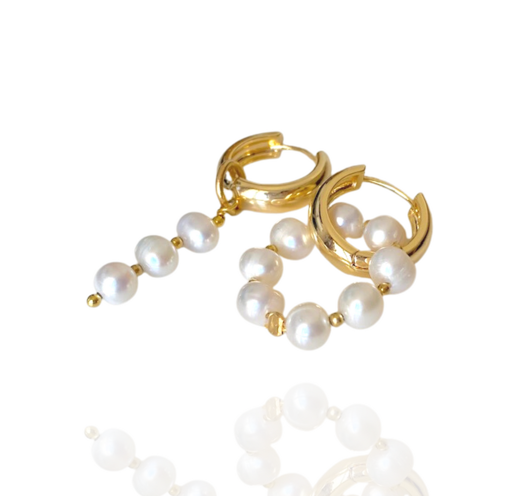 Pearl and Gold Earrings Hoops