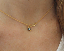 Load image into Gallery viewer, Dainty Infinity Necklace
